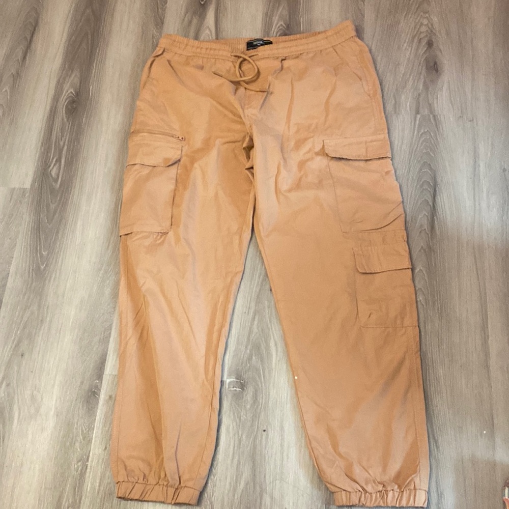 Brand new never worn cargo pants size XL (Mens) from forever 21